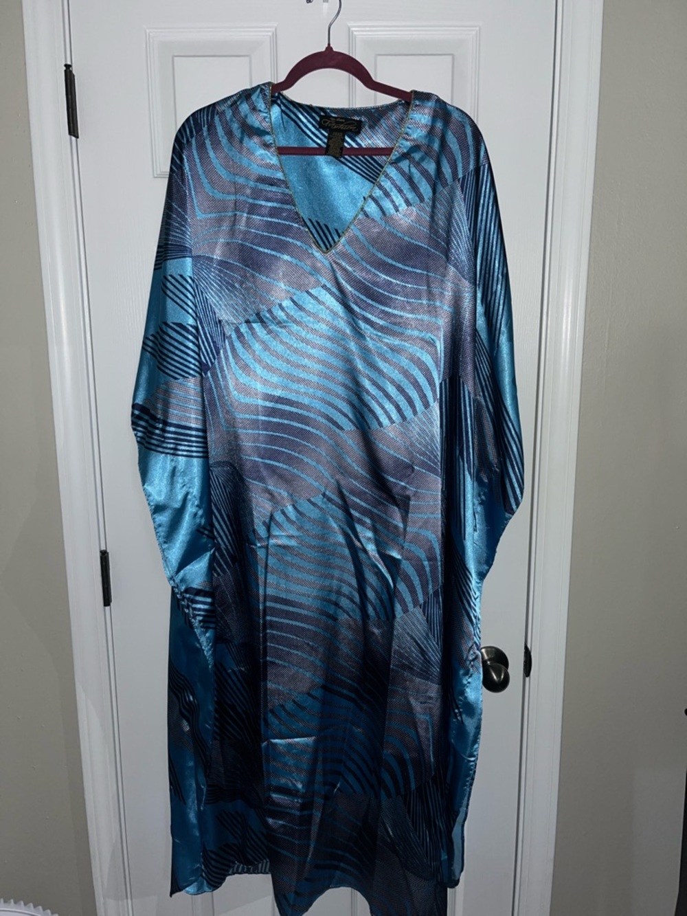 Blue Metallic Wave Kaftan w gold trim